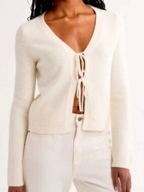 NWT Abercrombie & Fitch Cream Tie-Front Women's Sweater XXS
